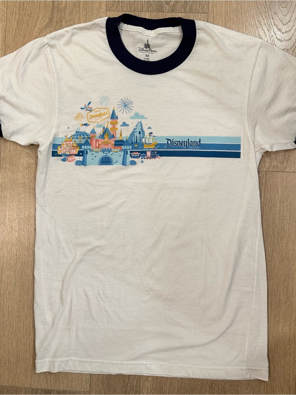 Disney Parks White Tee with Navy Trim and Castle Logo Men’s Medium
